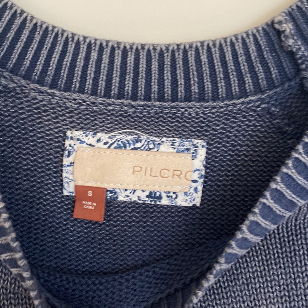 Cotton - barely worn! - Picture 3 of 3